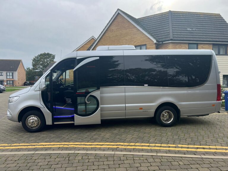 Minibus & Coach Hire Liverpool