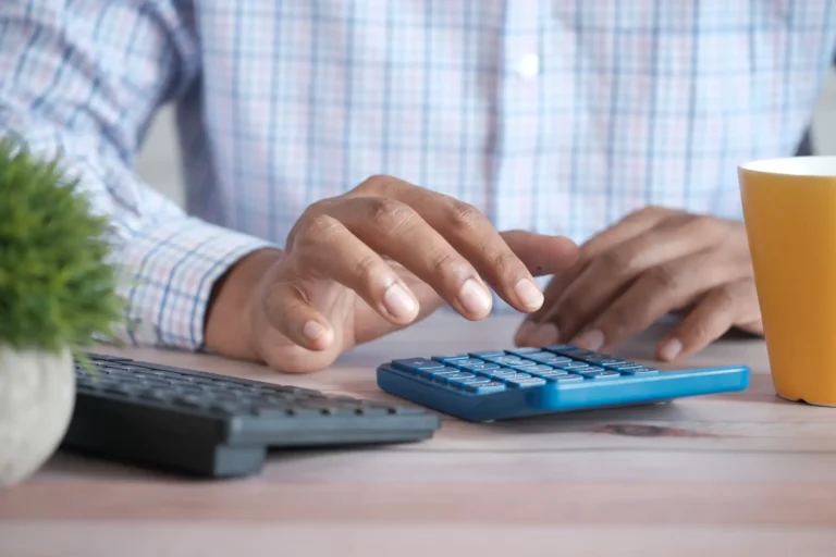 Corporate Tax Return Preparation with SR&ED Credit Claims in Markham